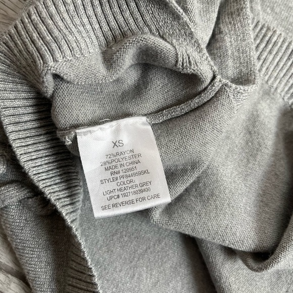 Pink Republic light sweater size XS - Picture 8 of 8